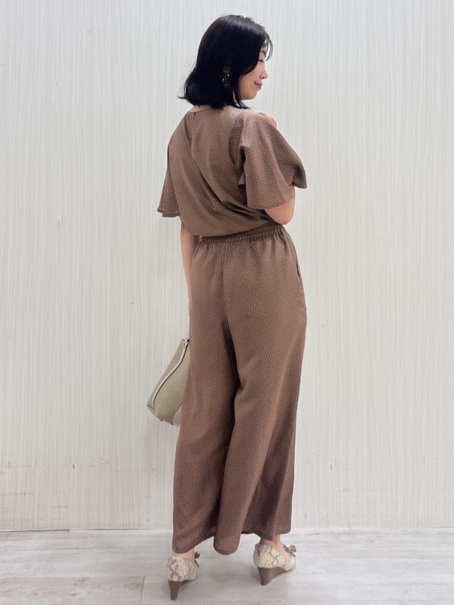 yuさんの「COUP DE CHANCE｜【手洗い可／日本製】小紋柄ワイドパンツ」を使ったコーディネート