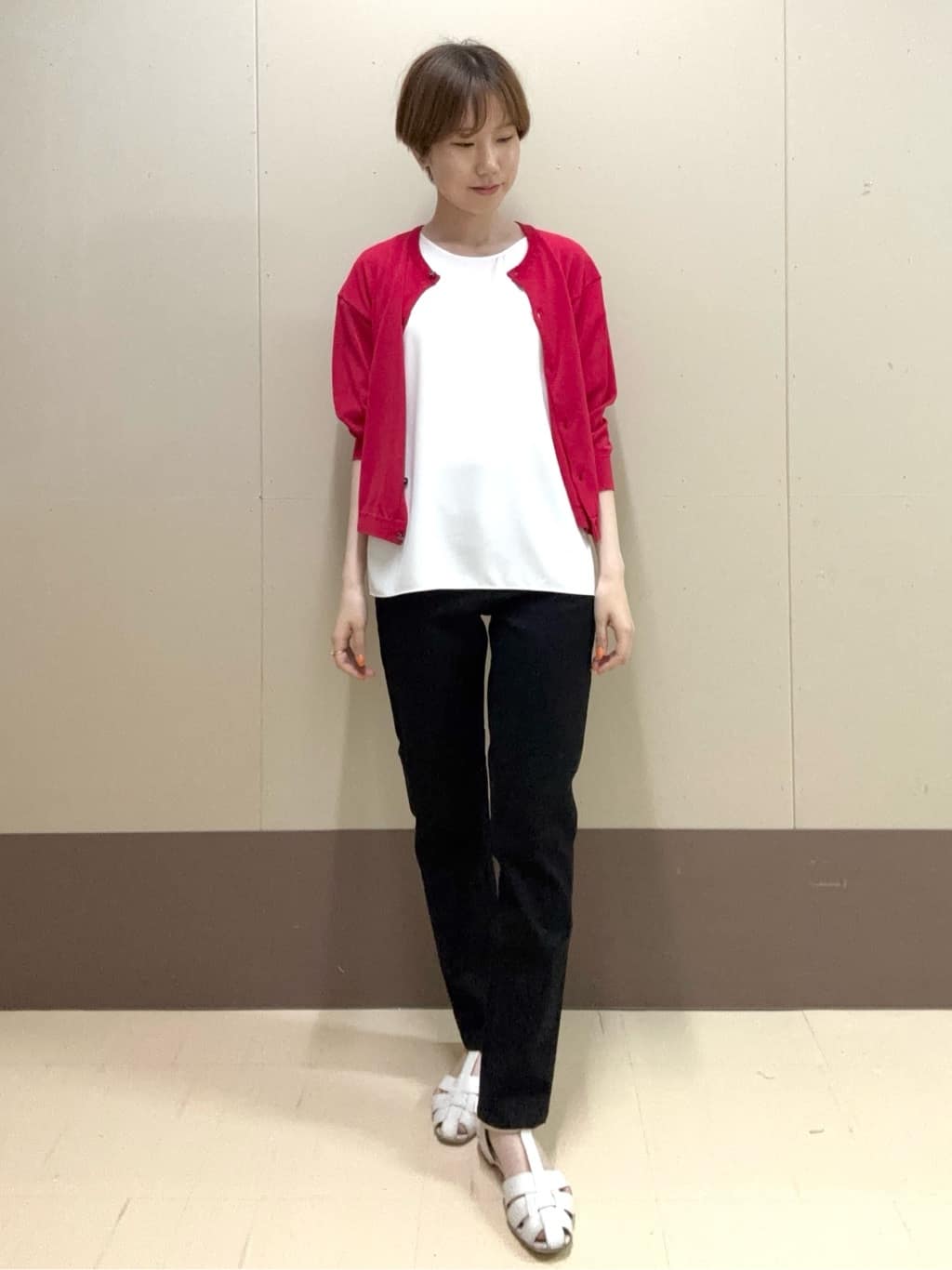 mioさんの「UNTITLED｜【Healthy DENIM&times;UNTITLED】別注 R Mrytle（リマートル）テーパードデニム」を使ったコーディネート