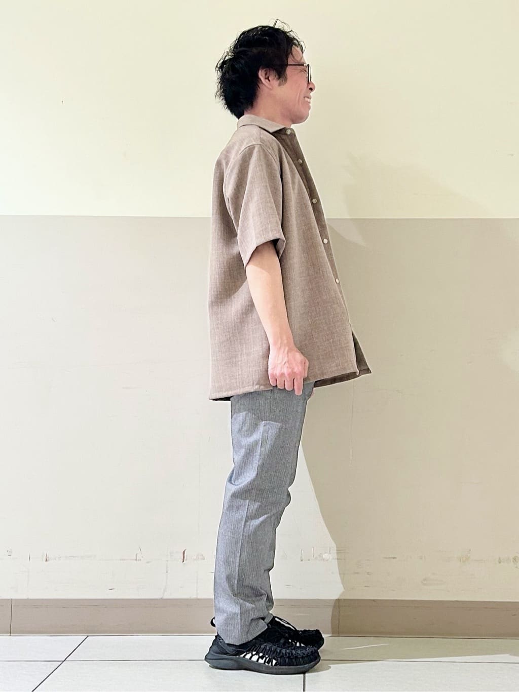 KENJI Iさんの「THE SHOP TK｜アートグラフィック 半袖Tシャツ 洗濯機OK」を使ったコーディネート