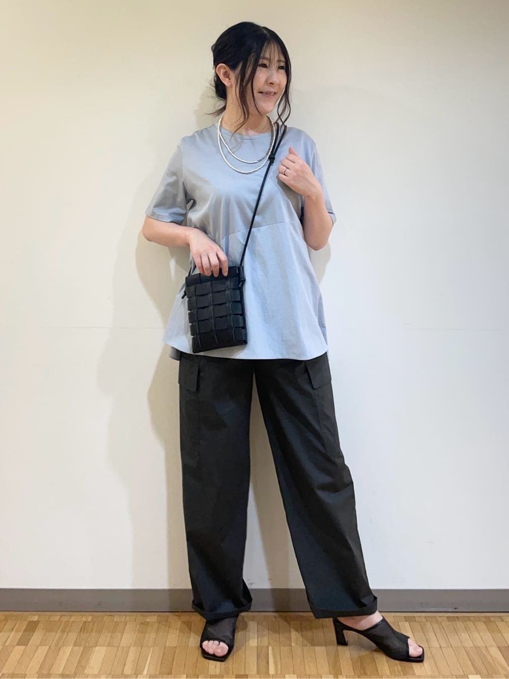 フナキさんの「UNTITLED｜」を使ったコーディネート