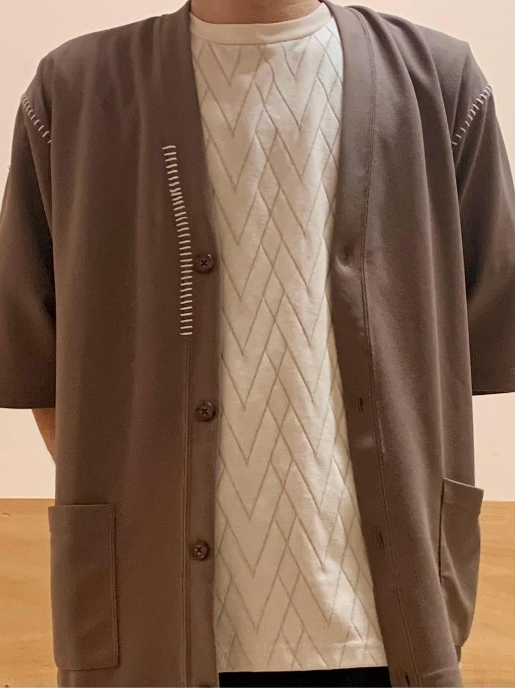 MATUさんの「THE SHOP TK｜ツイルステッチ半袖カーディガン【洗濯機OK/接触冷感】」を使ったコーディネート
