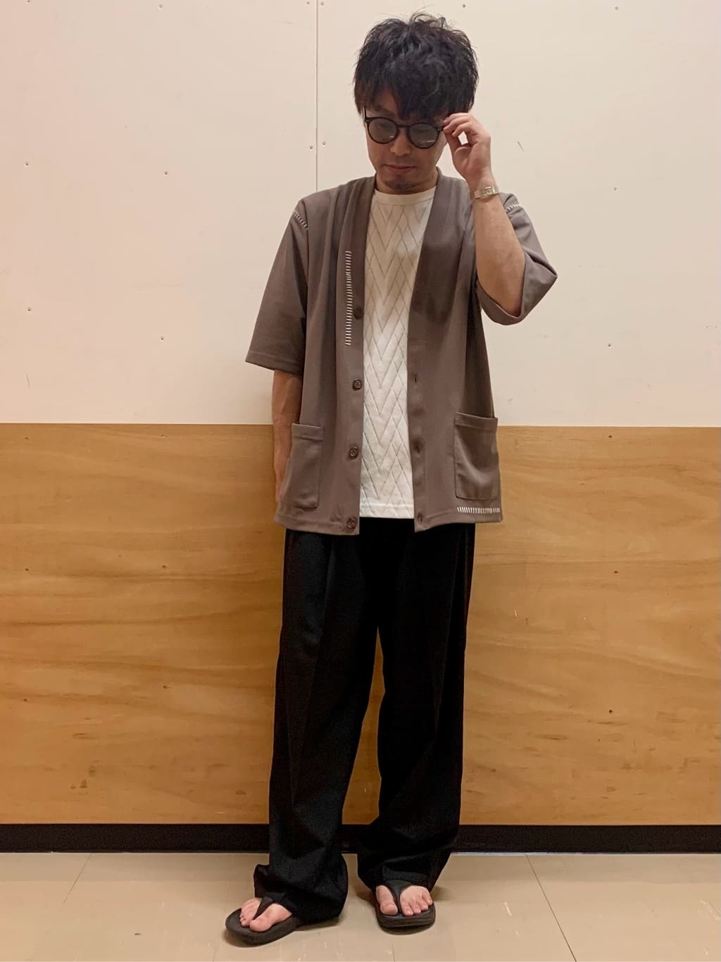 MATUさんの「THE SHOP TK｜ツイルステッチ半袖カーディガン【洗濯機OK/接触冷感】」を使ったコーディネート