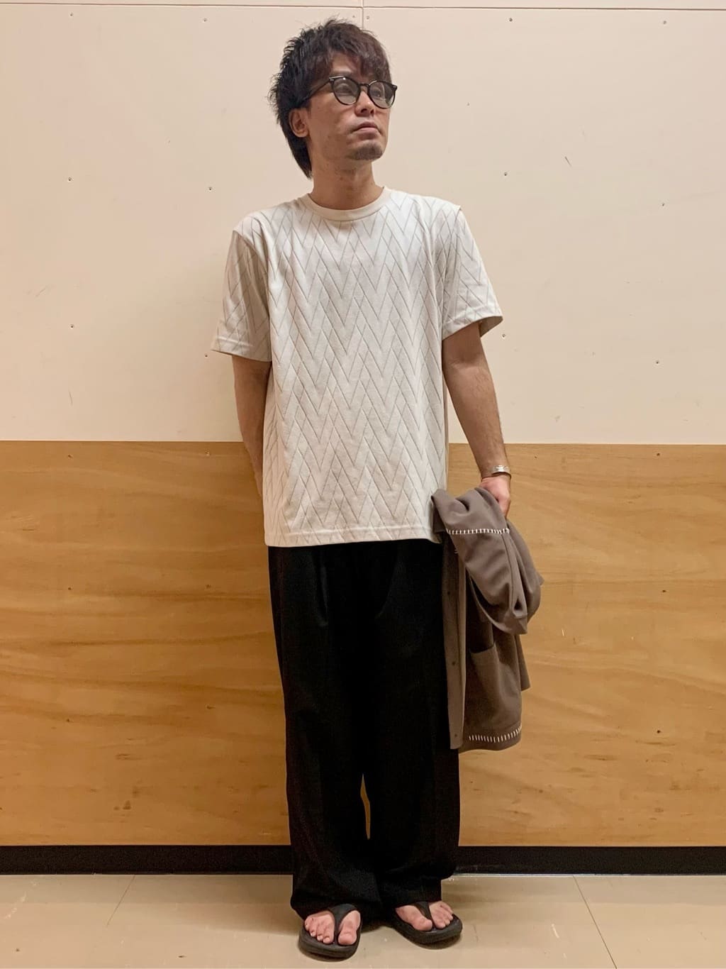 MATUさんの「THE SHOP TK｜ツイルステッチ半袖カーディガン【洗濯機OK/接触冷感】」を使ったコーディネート