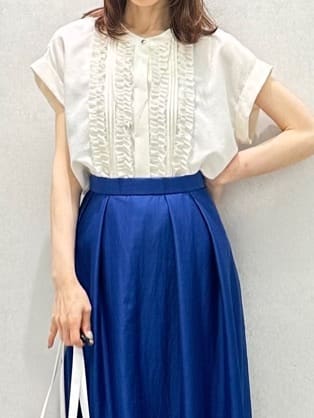 Miwaさんの「UNTITLED｜【後ろウエストゴム/洗える】シアーフレアースカート」を使ったコーディネート