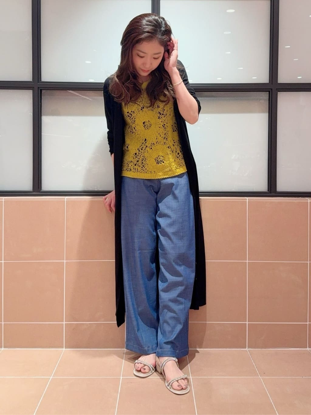 kaoriさんの「ESPERANZA｜ラインストーンサンダル」を使ったコーディネート
