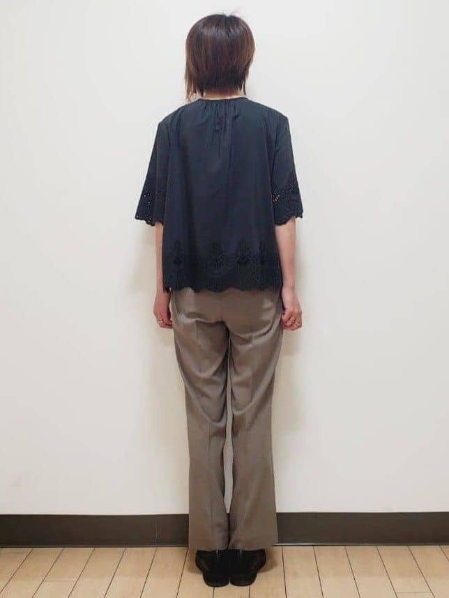 yuuさんの「Reflect｜【マシンウォッシュ可】リネンライクフレアパンツ」を使ったコーディネート