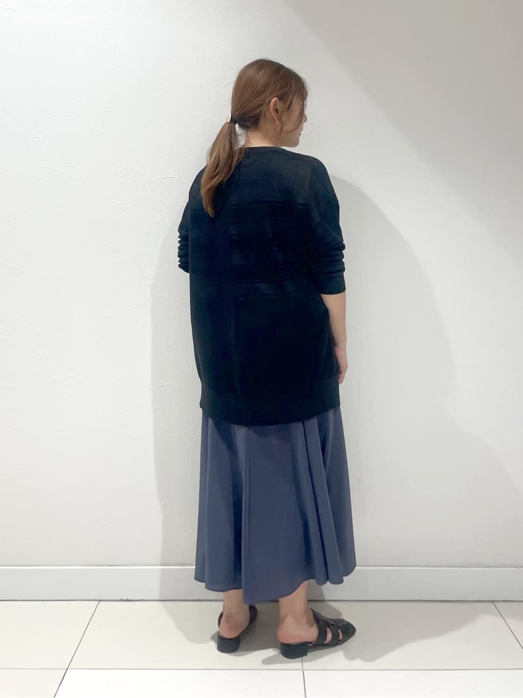 YUUKIさんの「INDIVI｜◆【洗える／和紙混素材】ドライタッチニットカーディガン」を使ったコーディネート
