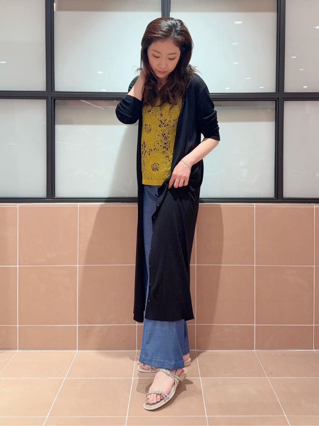kaoriさんの「ESPERANZA｜ラインストーンサンダル」を使ったコーディネート