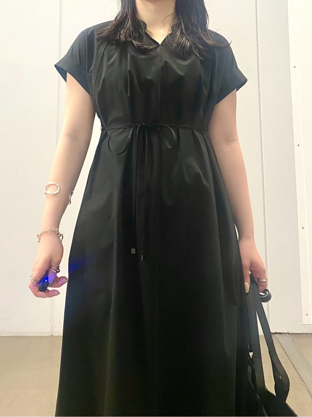 misakiさんの「INDIVI｜【洗える／UVケア／SETUP可能】ドロストワイドパンツ」を使ったコーディネート