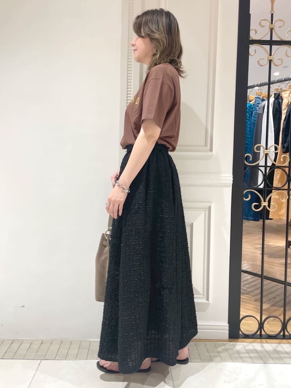 makiさんの「DRESSTERIOR｜◆20／1シルケット風天竺Tシャツ」を使ったコーディネート