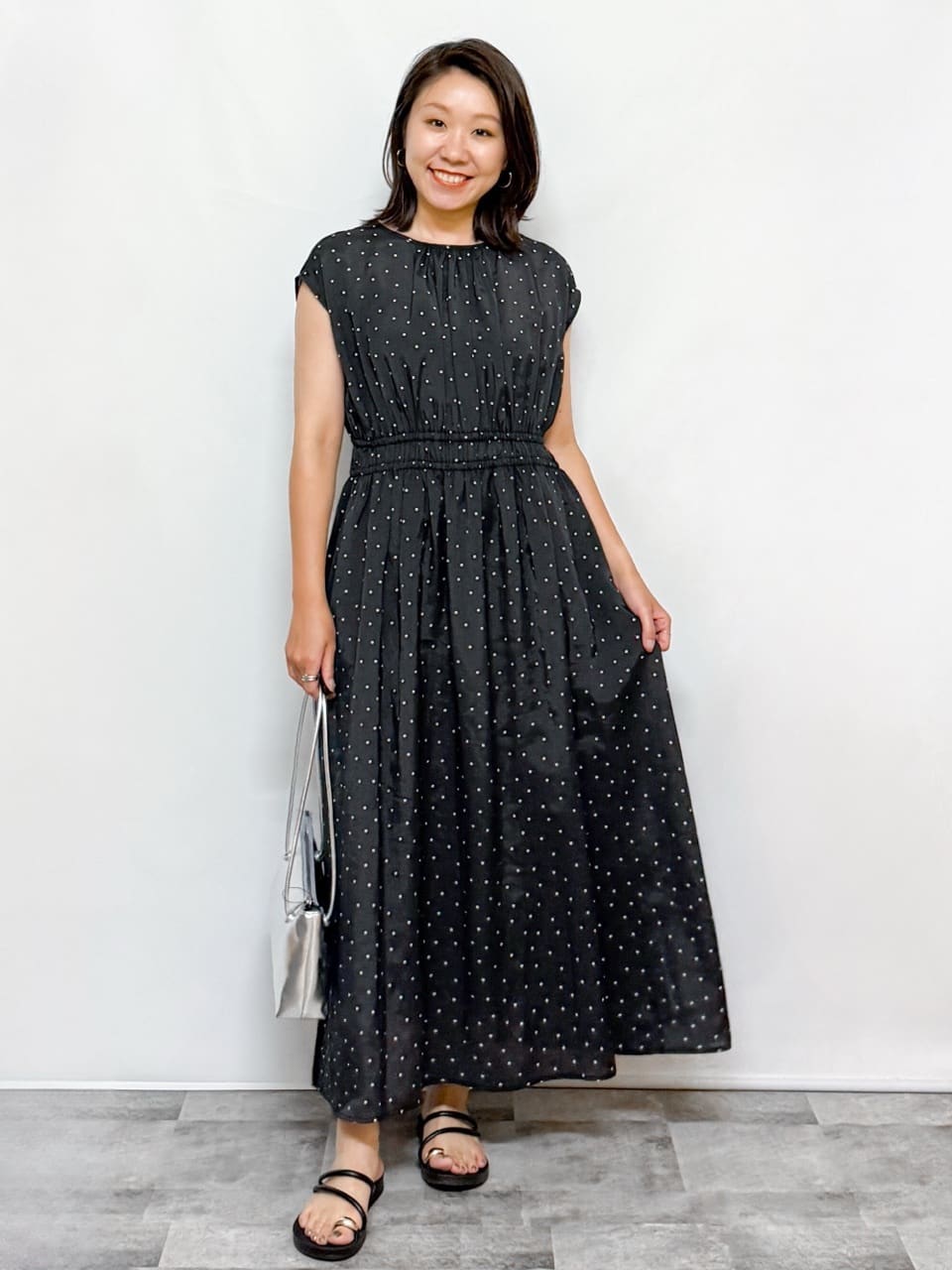 yuka.aさんの「OPAQUE.CLIP｜ドットプリントワンピース【洗濯機洗い可】」を使ったコーディネート