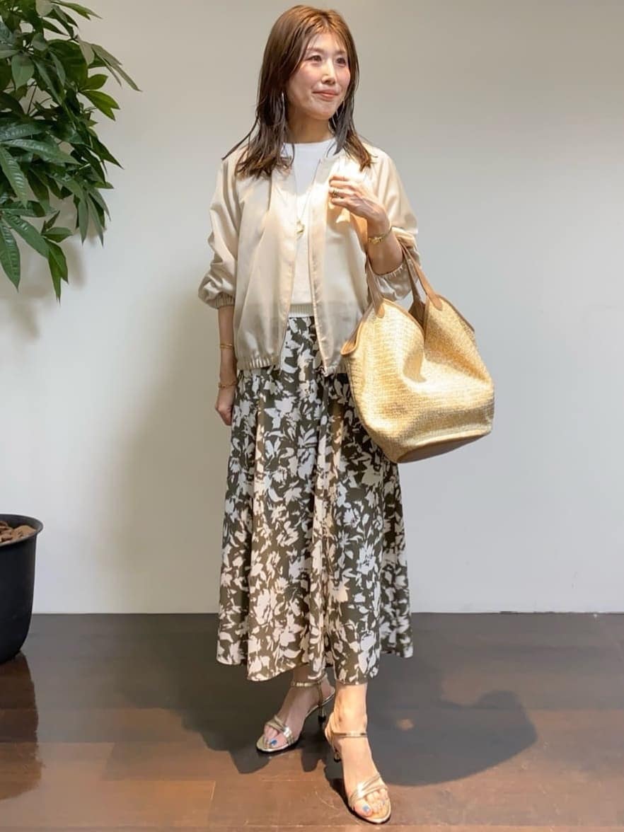tomoさんの「UNTITLED｜◆ビッグトップネックレス」を使ったコーディネート