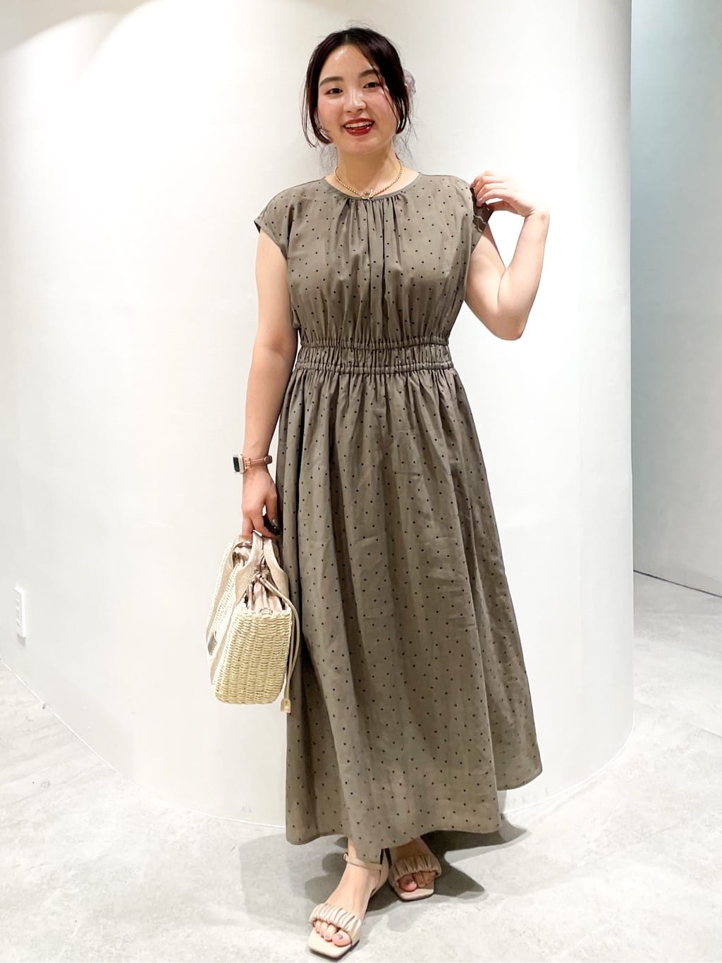 かりんさんの「OPAQUE.CLIP｜ドットプリントワンピース【洗濯機洗い可】」を使ったコーディネート