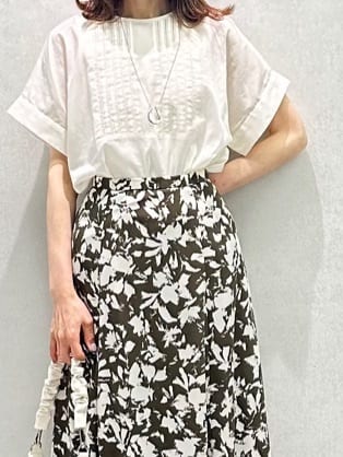 Miwaさんの「UNTITLED｜リーベルラメベア天竺プルオーバファブリック」を使ったコーディネート