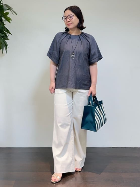 Asamiさんの「UNTITLED｜ビッグオーバルネックレス」を使ったコーディネート