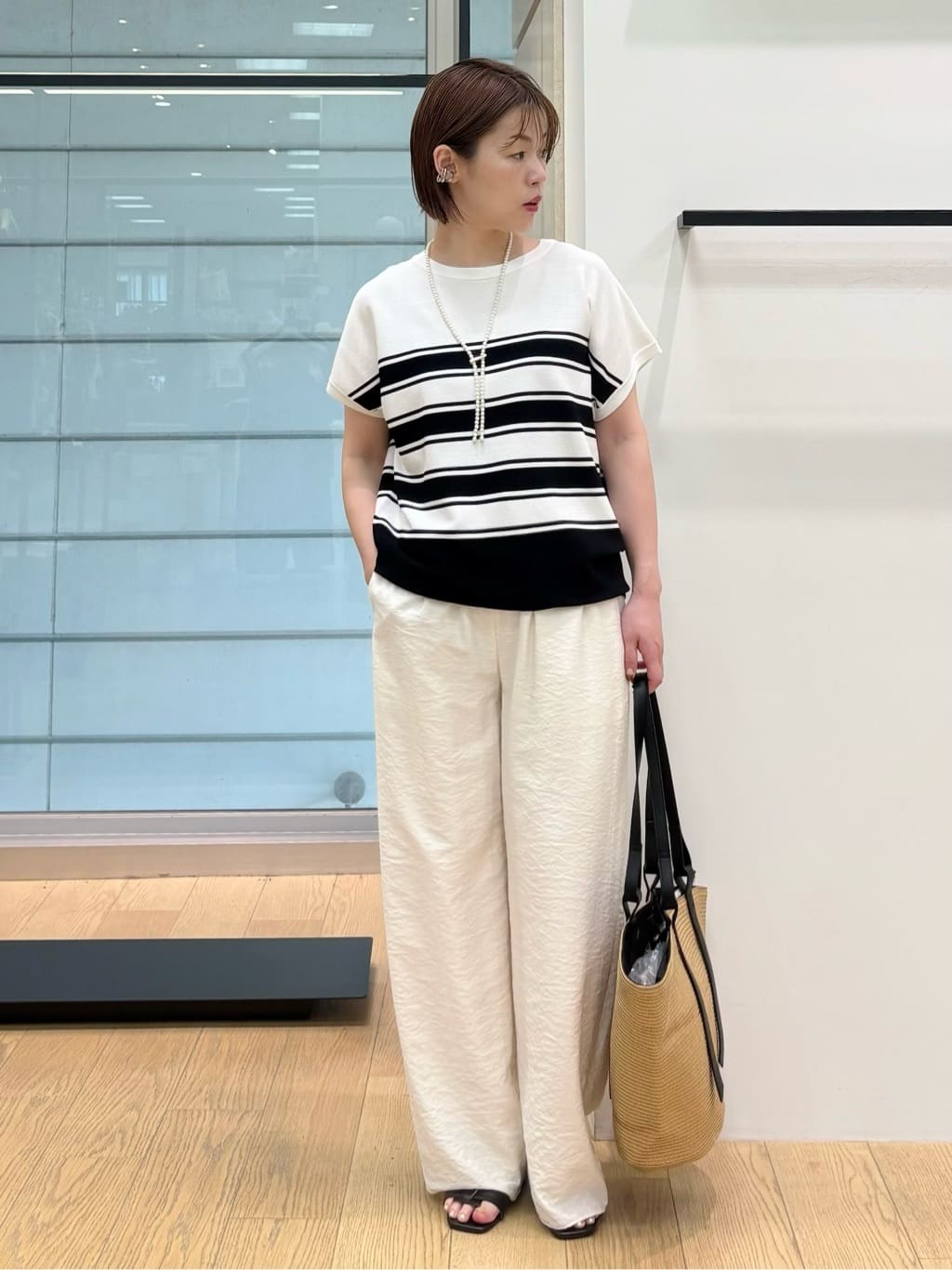 asamiさんの「INDIVI｜【洗える／UVケア／SETUP可能】ドロストワイドパンツ」を使ったコーディネート