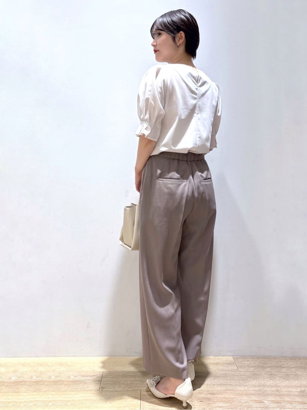 mizukiさんの「index｜ストライプジャージタックスリーブトップス【吸水速乾／洗濯機洗い可】」を使ったコーディネート