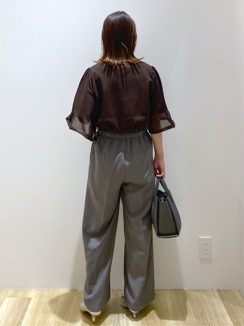 えりさんの「OPAQUE.CLIP｜《5色展開》シアーフレアスリーブニット【洗濯機洗い可】」を使ったコーディネート