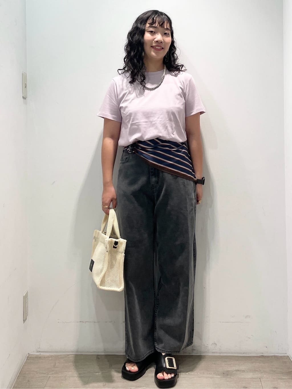 sumicaさんの「OPAQUE.CLIP｜《5色展開》ベーシックTシャツ【洗濯機洗い可／UV／接触冷感】」を使ったコーディネート
