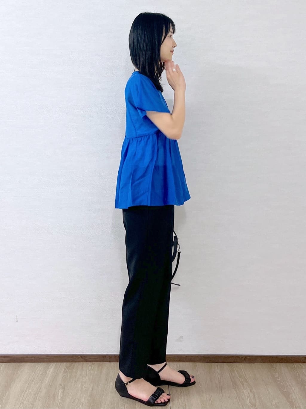 sachikoさんの「OPAQUE.CLIP｜麻混シアーペプラムブラウス【洗濯機洗い可】」を使ったコーディネート