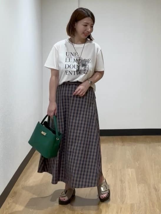 MIKIKOさんの「UNTITLED｜【前開き/洗える】ショート丈シアーシャツ」を使ったコーディネート