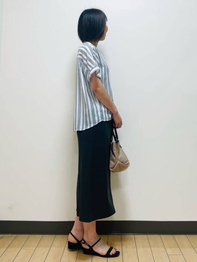 Riiさんの「Reflect｜【洗える】ドビーストライプブラウス」を使ったコーディネート