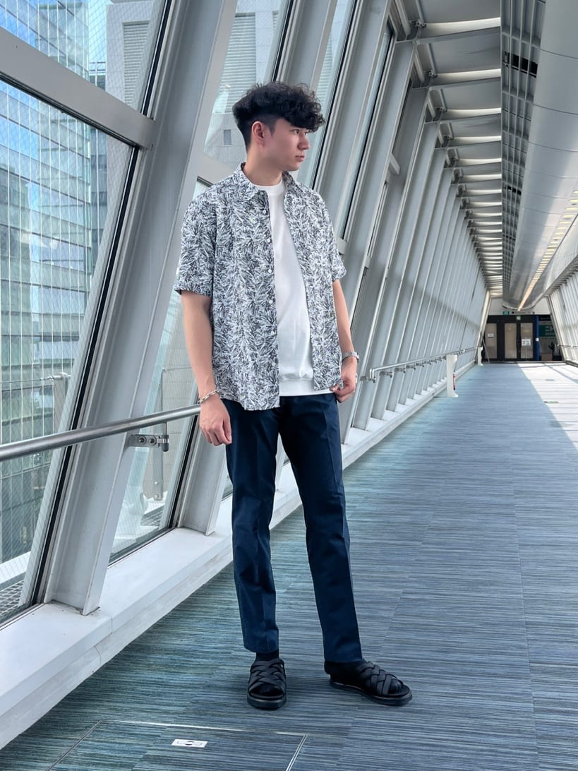 Tsubasaさんの「TAKEO KIKUCHI｜【抗菌防臭】COOL DOTS（R）ドビープリント パンツ」を使ったコーディネート
