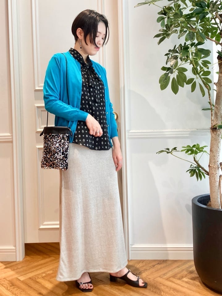 konominさんの「DRESSTERIOR｜◆スパンコール2WAYポシェット」を使ったコーディネート