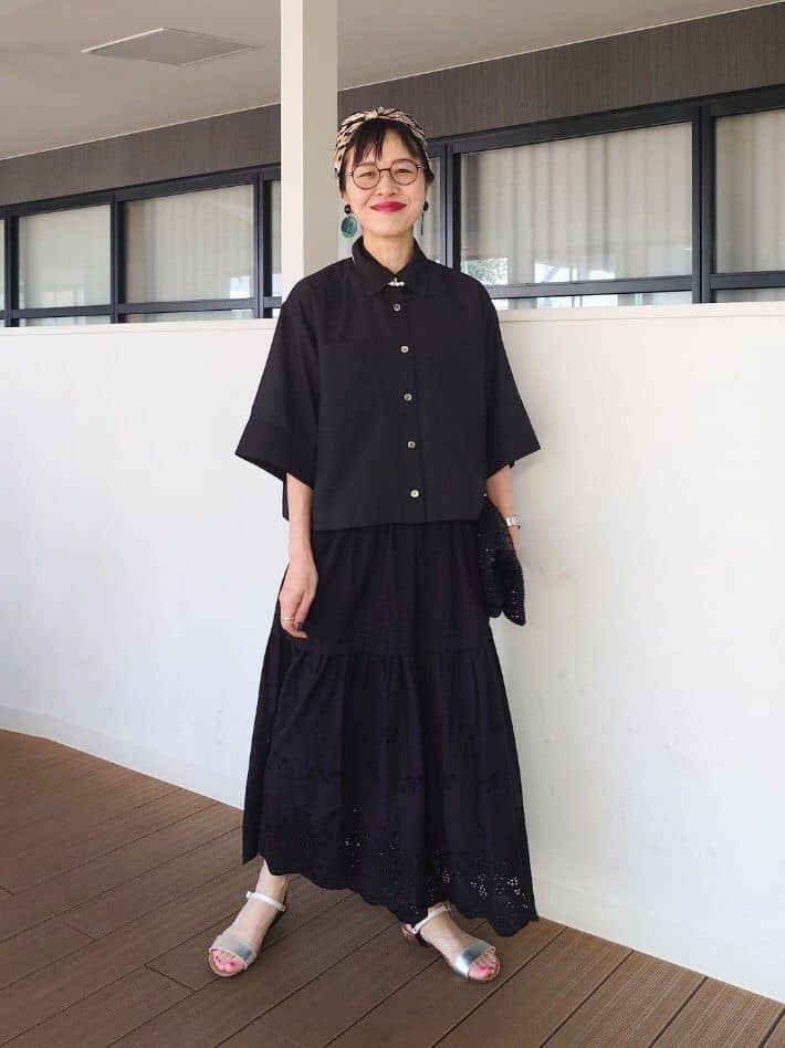 MUTSUKOさんの「UNTITLED｜【前開き/洗える】ショート丈シアーシャツ」を使ったコーディネート