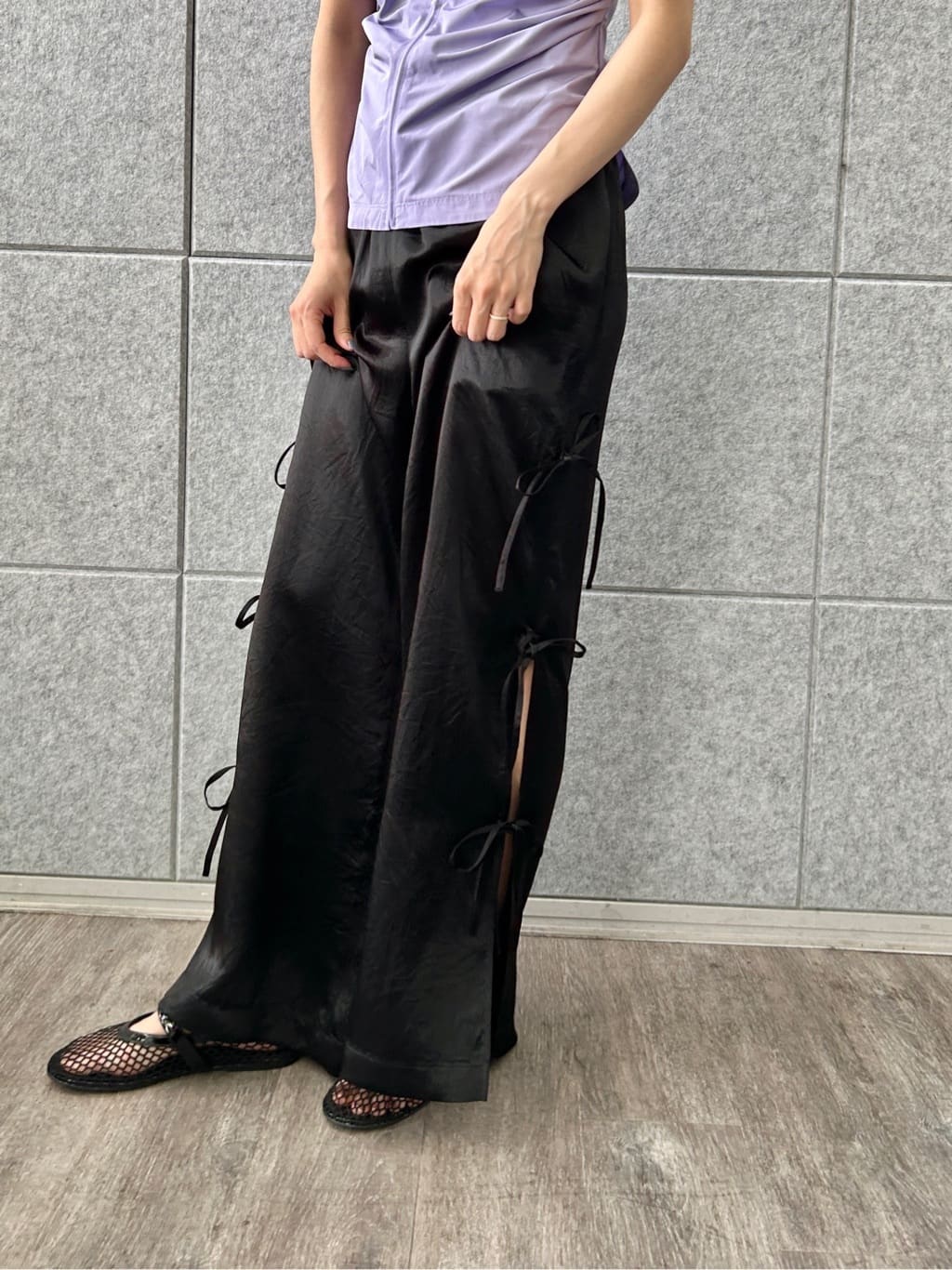 harunaさんの「CODE A｜sporty gathered blouse」を使ったコーディネート