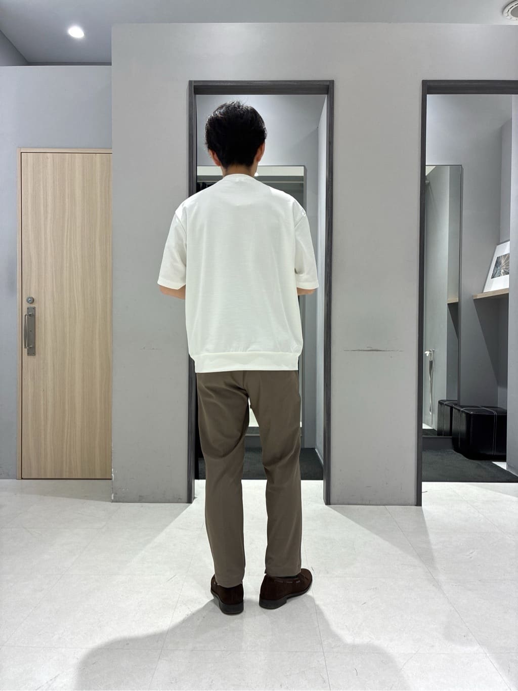 わいずみさんの「TAKEO KIKUCHI｜【360&deg;ストレッチ／セットアップ対応】None Of Stress パンツ」を使ったコーディネート