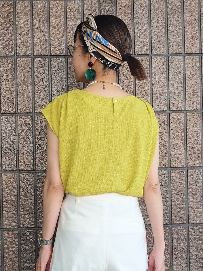 MUTSUKOさんの「UNTITLED｜【ジャージ素材】インナードッキングシアーカットソー」を使ったコーディネート