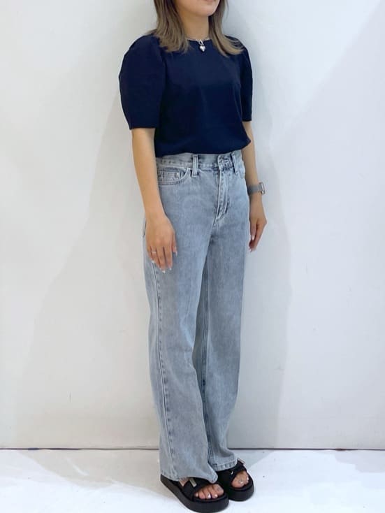 manaさんの「OPAQUE.CLIP｜《7色展開／XS-LLサイズ》多機能タックスリーブトップス【汗ジミ防止／吸水速乾／接触冷感／UVケア」を使ったコーディネート