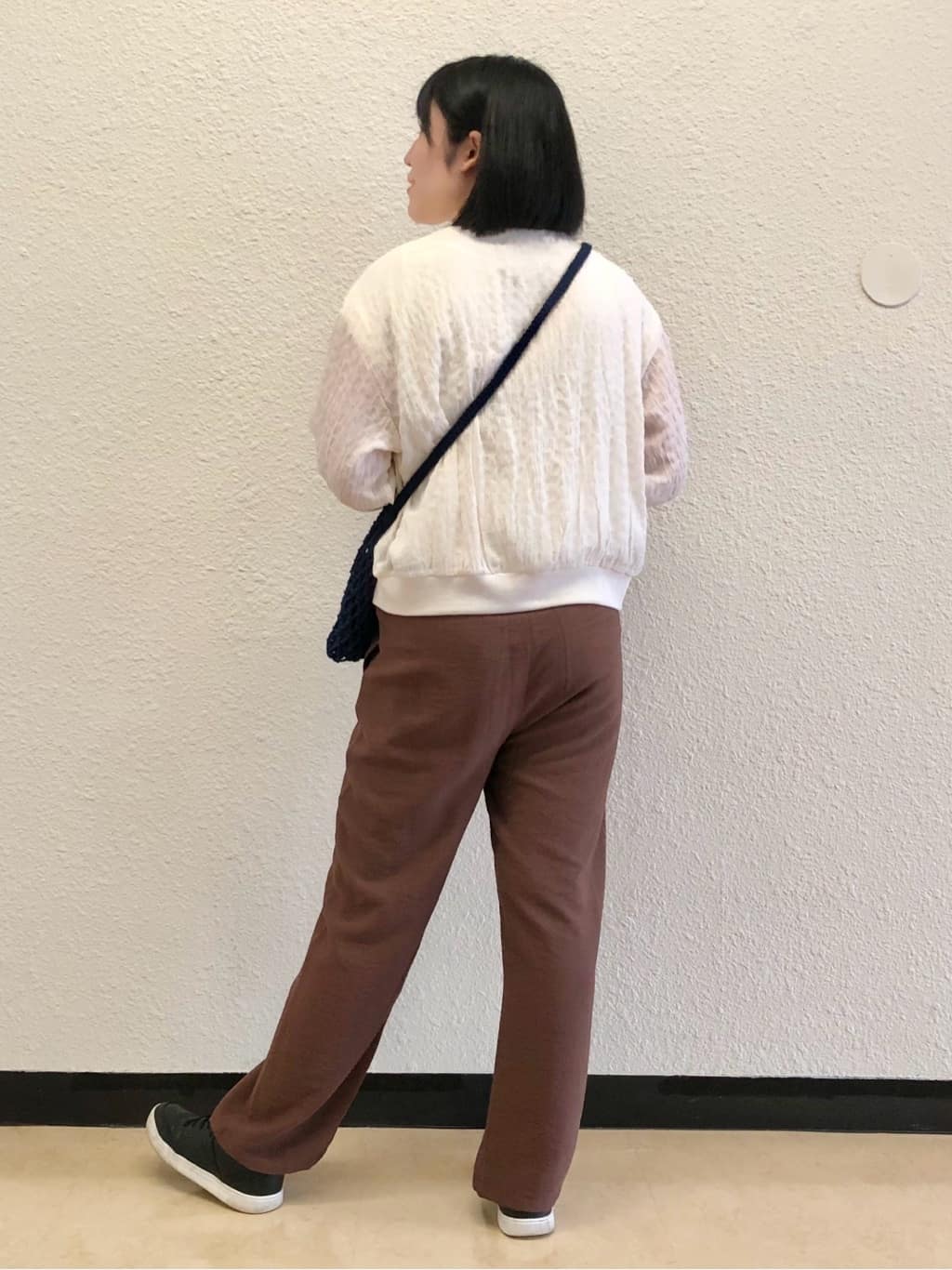 Tsuruさんの「SHOO･LA･RUE｜◆【S-LL】ふわっとしたフォルムが魅力 Vネックカーディガン」を使ったコーディネート
