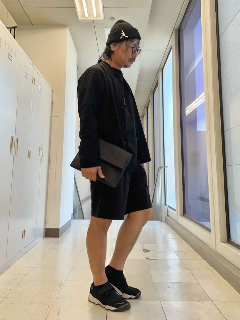 MAKOTO AIさんの「TAKEO KIKUCHI｜ラスタウォーカーニットCAP」を使ったコーディネート