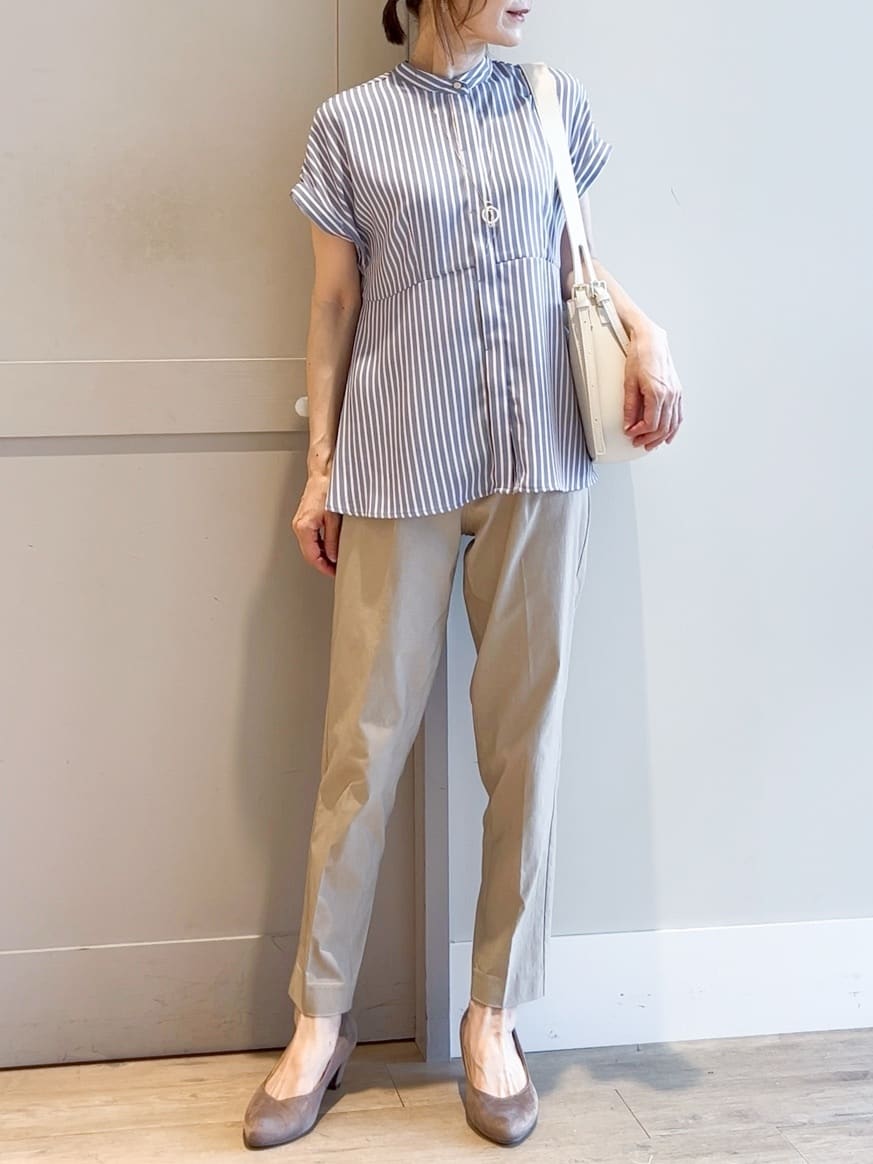 yamakoさんの「grove｜キレイも動きやすさも　美脚見えハイパーストレッチパンツ」を使ったコーディネート