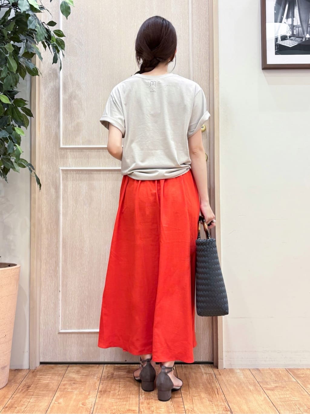 なみさんの「SHOO･LA･RUE｜【miffy】グラフィックTシャツ」を使ったコーディネート