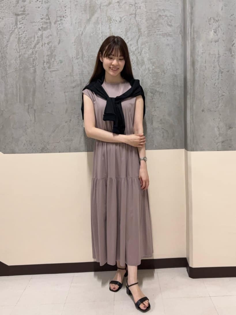 mayuさんの「UNTITLED｜【ティアード/洗える】コットンロングワンピース」を使ったコーディネート