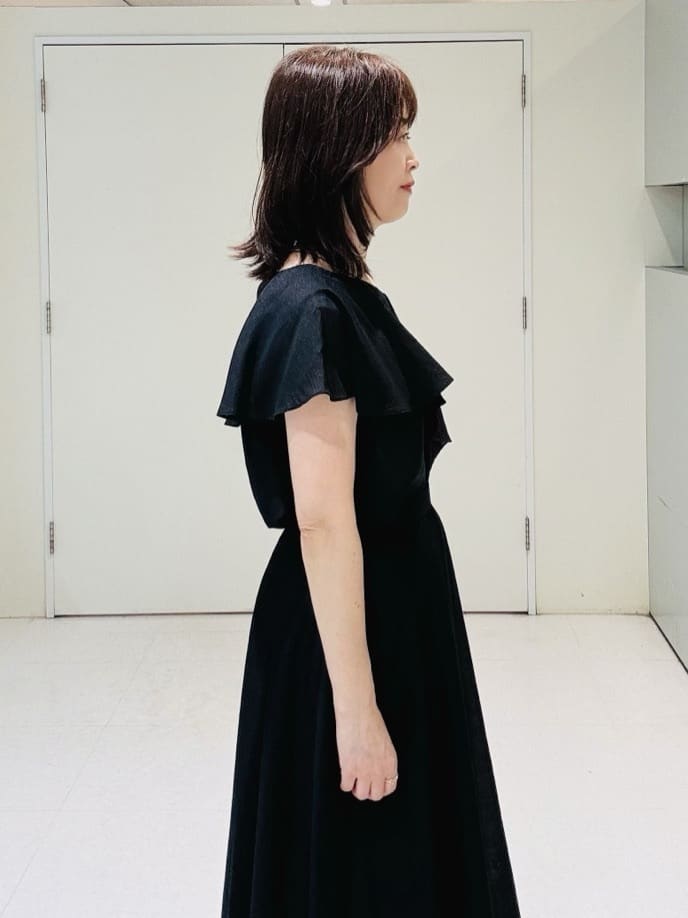 makiさんの「UNTITLED｜【きれいめ/洗える/フリル】ラッフルシアーブラウス」を使ったコーディネート