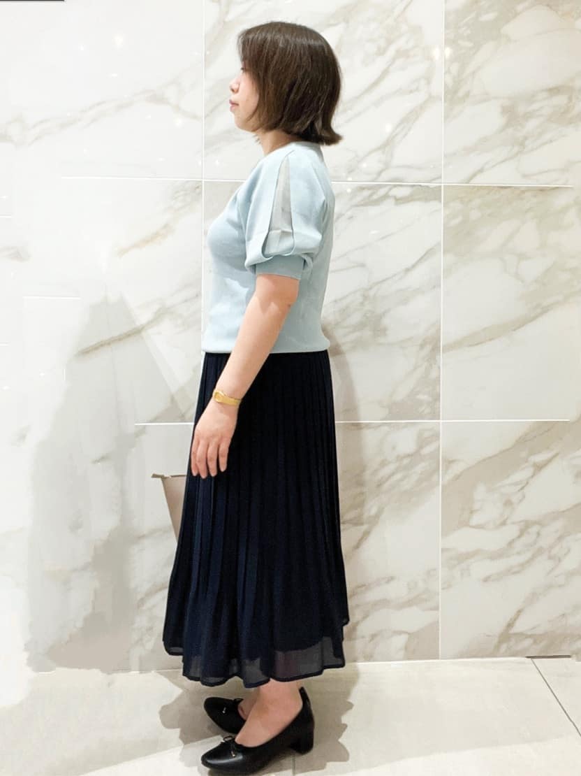 ayuさんの「index｜《6色展開／XS-LLサイズ》ドライタッチ デザインスリーブニット【洗濯機洗い可／接触冷感／抗ピル】」を使ったコーディネート
