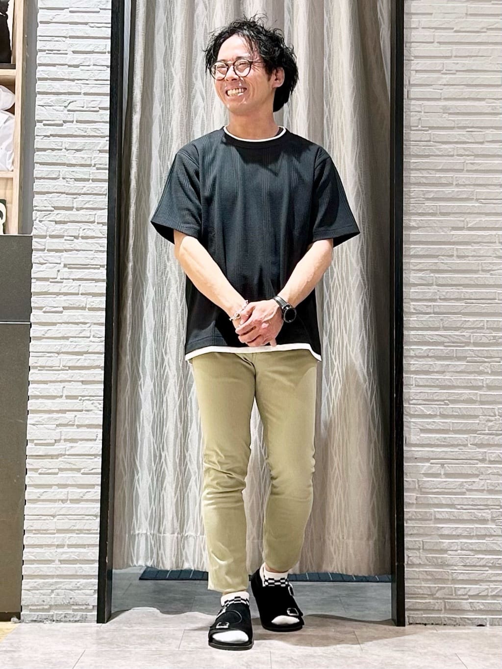 KENJI Iさんの「THE SHOP TK｜ランダムワッフル半袖Tシャツ 【洗濯機ＯＫ】」を使ったコーディネート