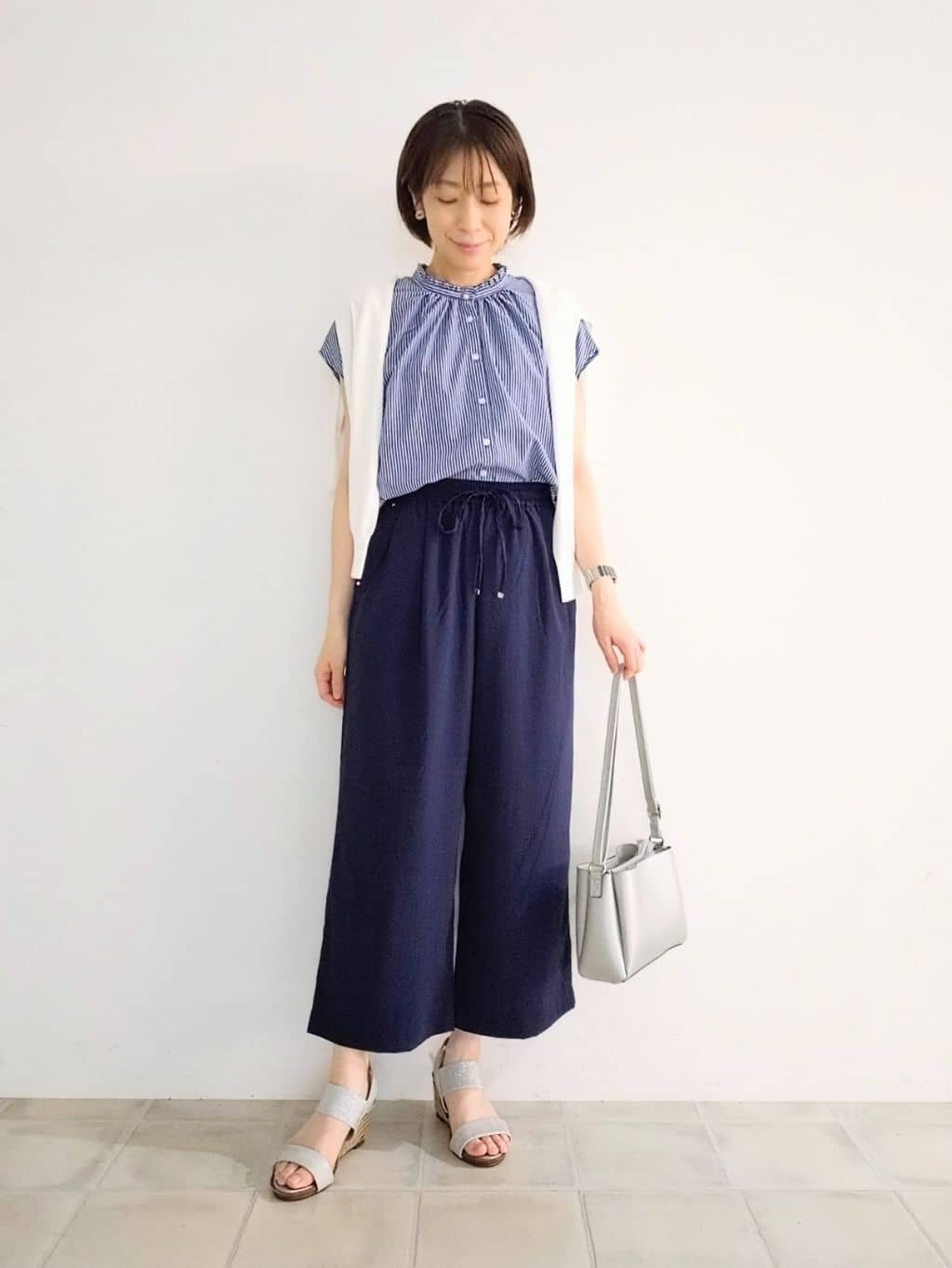 miomioさんの「SHOO･LA･RUE｜【着丈選べる】触れる度ひんやり ゆるきれい イージーワイドパンツ」を使ったコーディネート