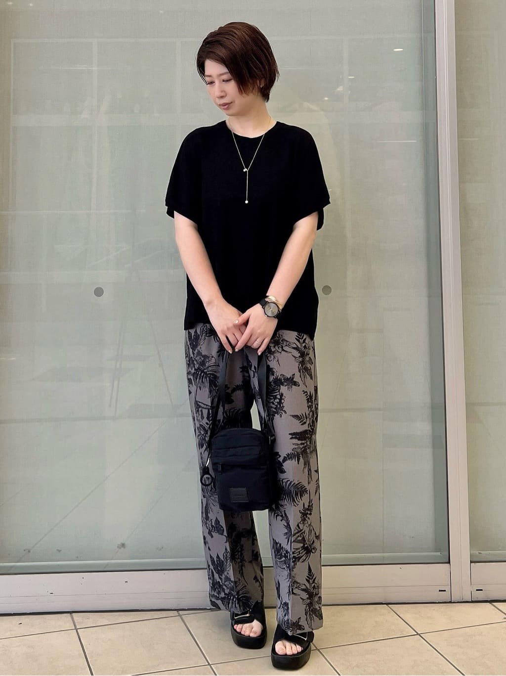 yo-koさんの「OPAQUE.CLIP｜《5色展開／S-LLサイズ》リラクシーメッシュニット【洗濯機洗い可】」を使ったコーディネート