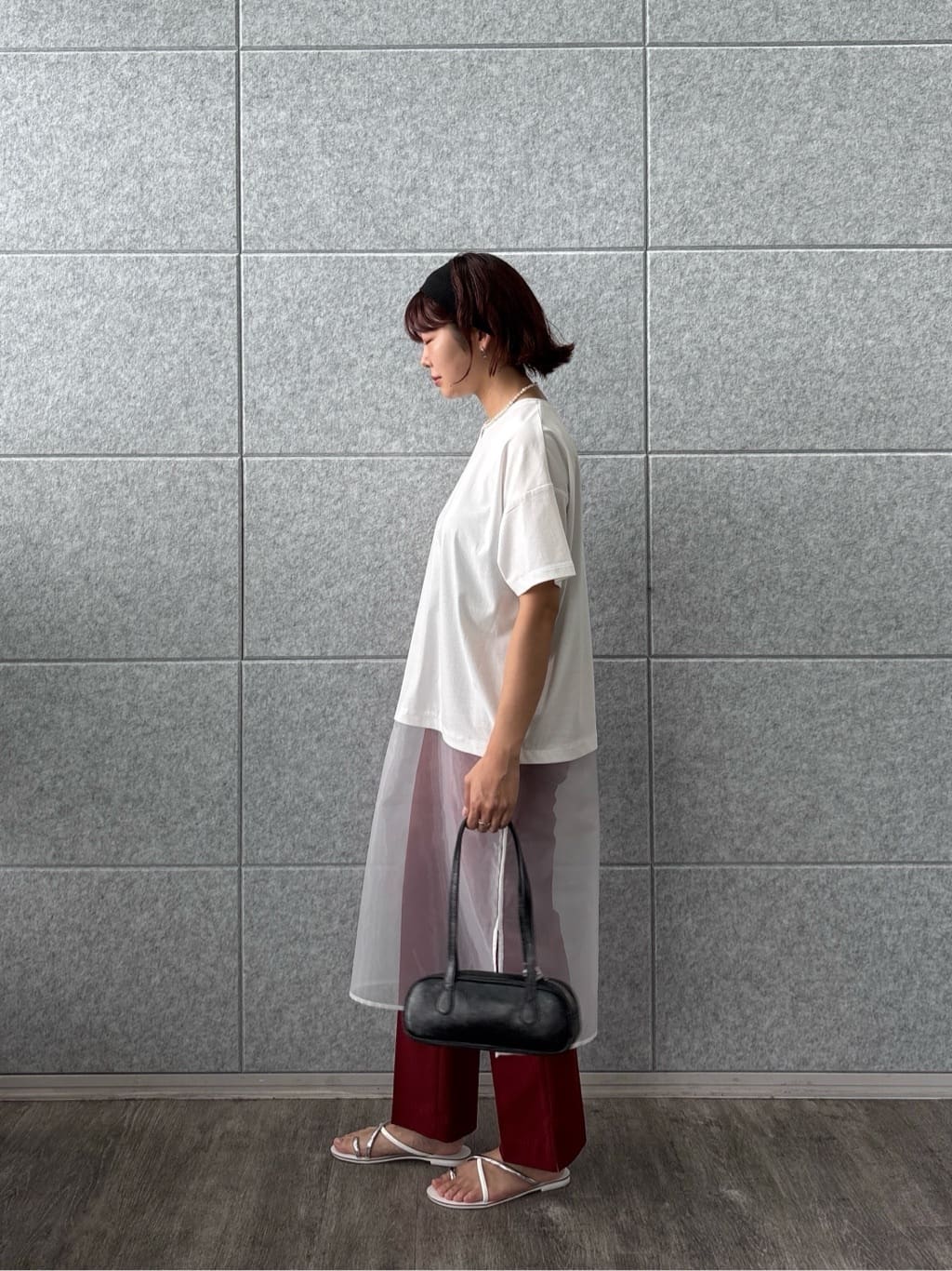 UKIさんの「INDIVI｜シアードッキングTシャツ」を使ったコーディネート