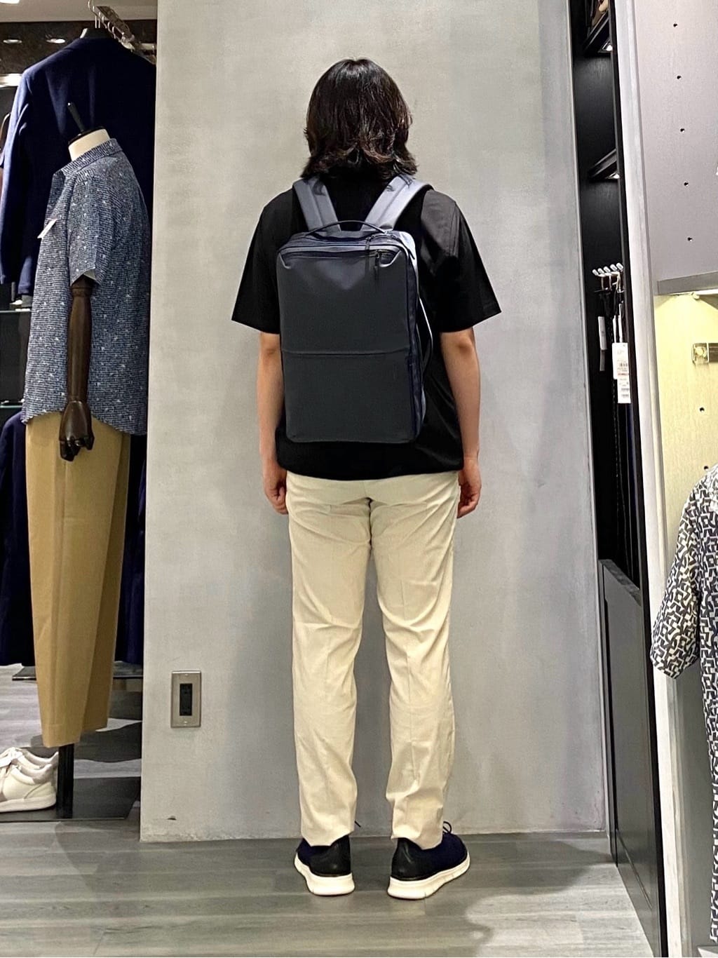 nishiさんの「TAKEO KIKUCHI｜【抗菌防臭／5サイズ展開】ハイゲージポンチ Tシャツ」を使ったコーディネート