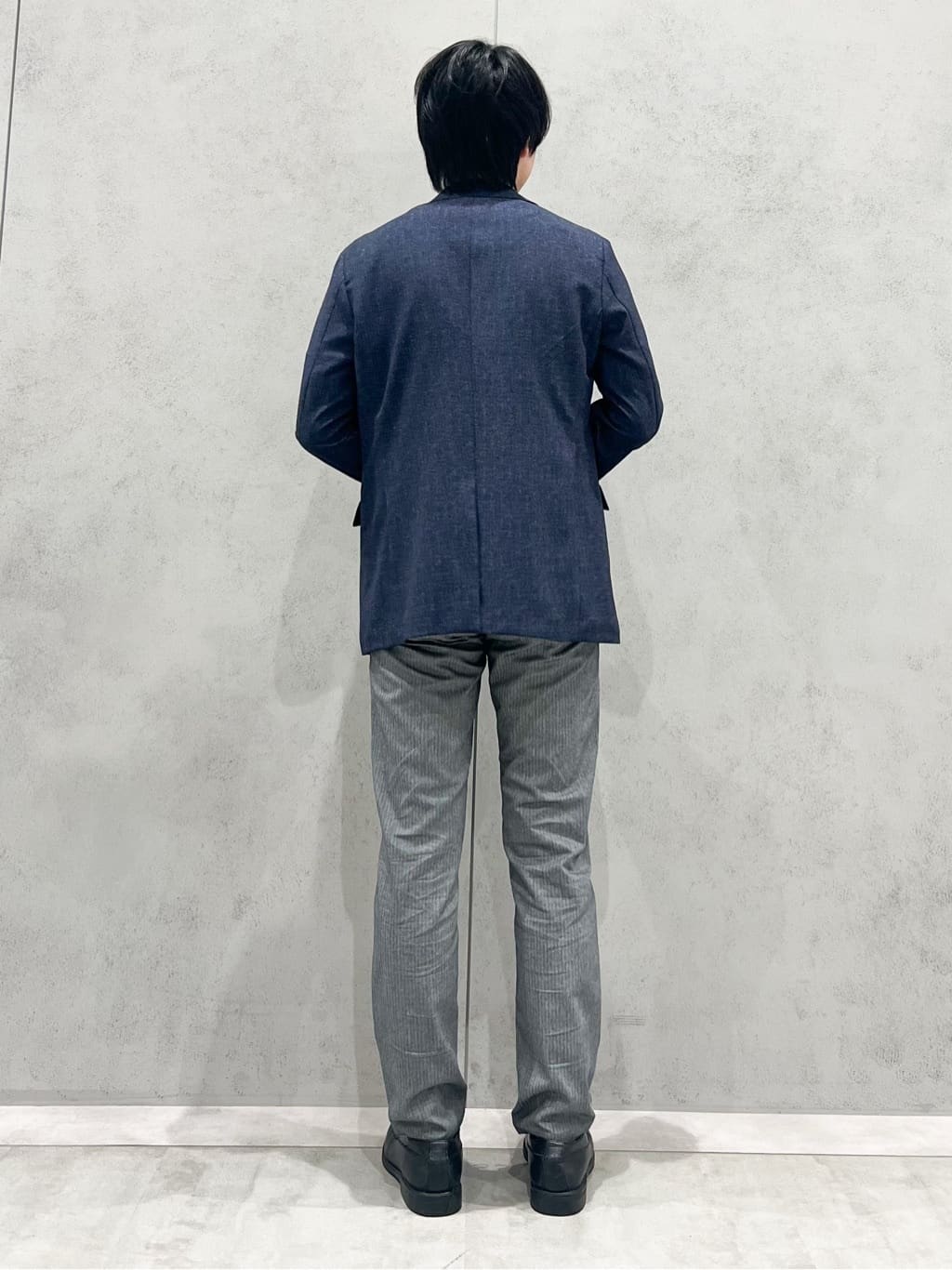 SHI-MAさんの「THE SHOP TK｜ツイルキーネック 半袖Tシャツ 接触冷感/洗濯機OK」を使ったコーディネート