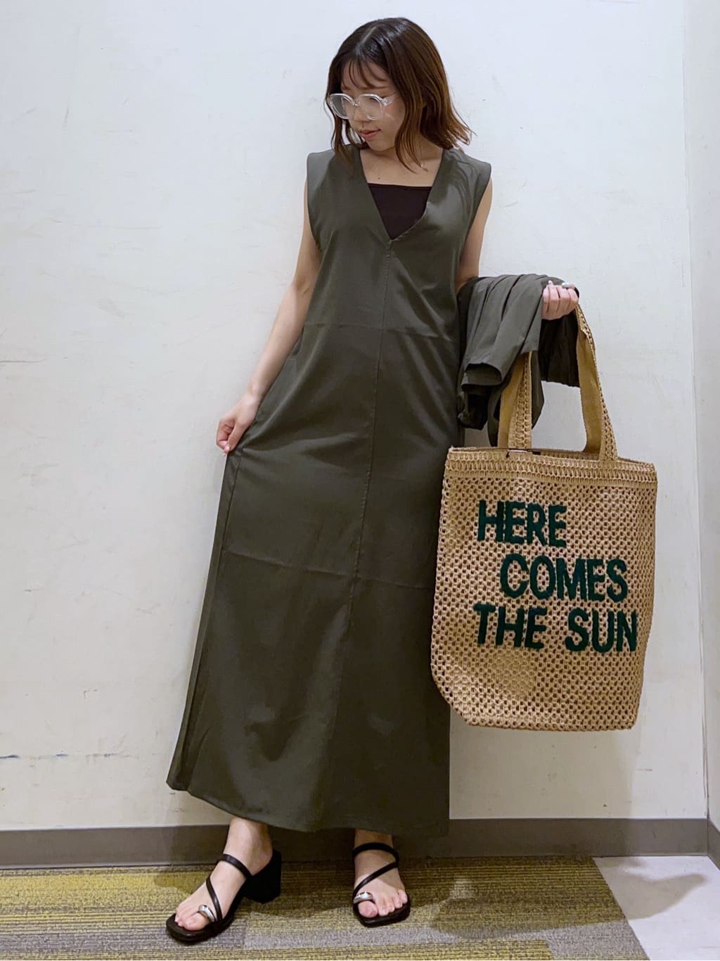 かのさんの「THE SHOP TK｜【mizugiwa/ラッシュガード】フロントジップパーカ/セットアップ可/接触冷感/UVケア/洗濯機」を使ったコーディネート