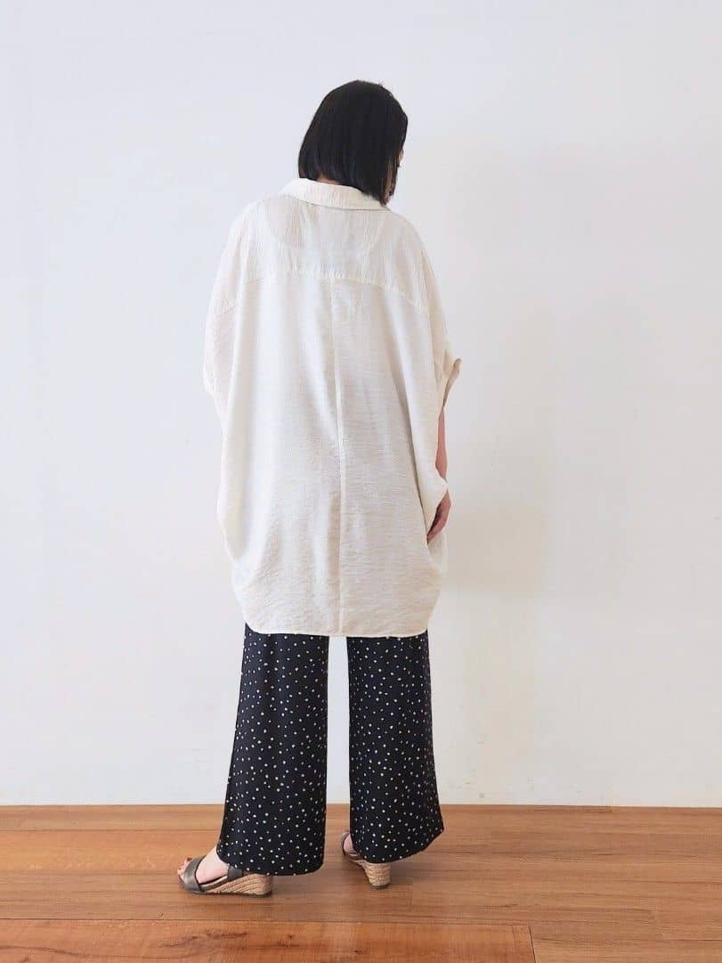 くまさんの「SHOO･LA･RUE｜【ひんやり】すっきりきれいに体型カバー コクーンシルエットワンピース」を使ったコーディネート