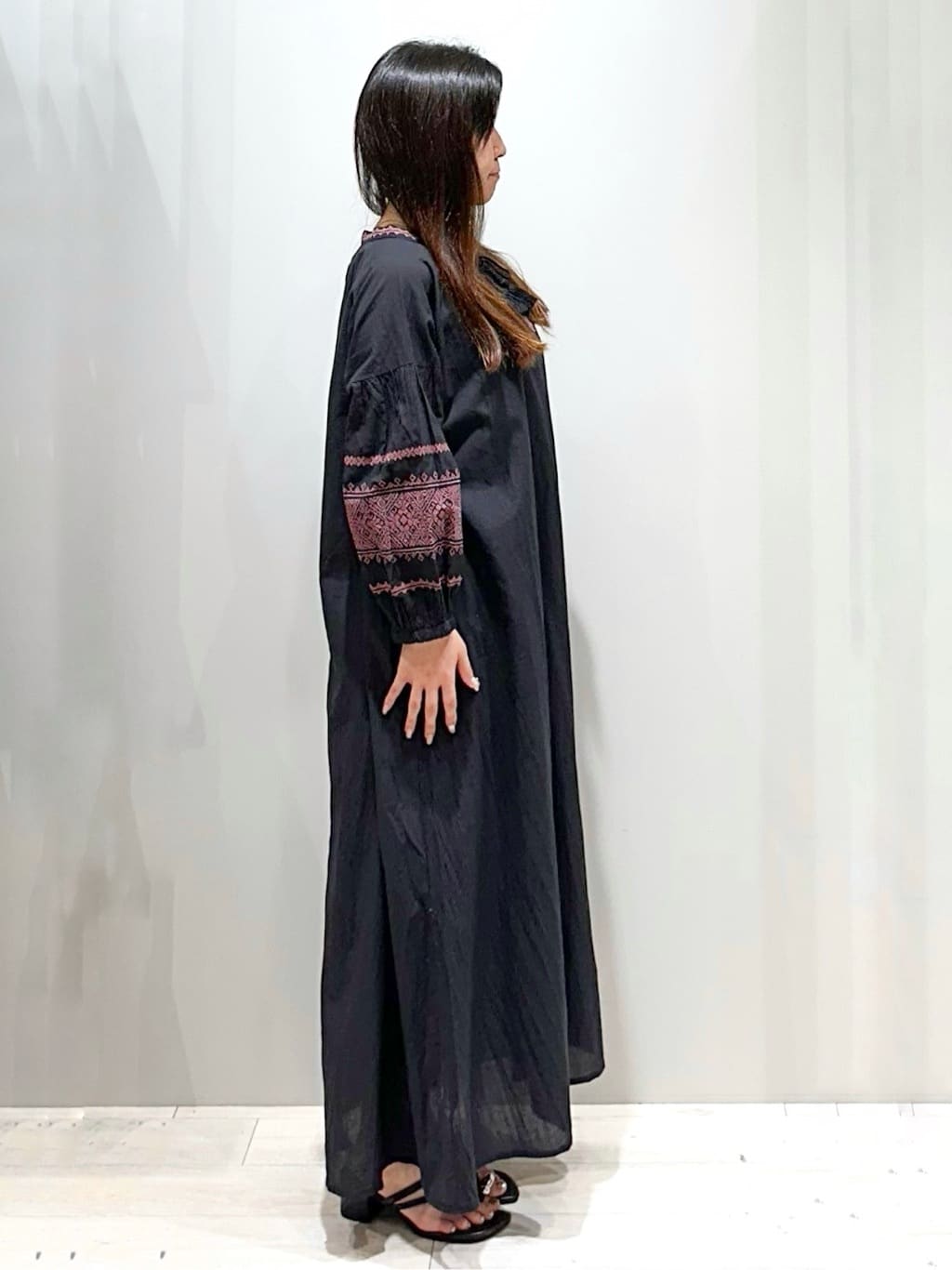 Iguさんの「THE SHOP TK｜」を使ったコーディネート