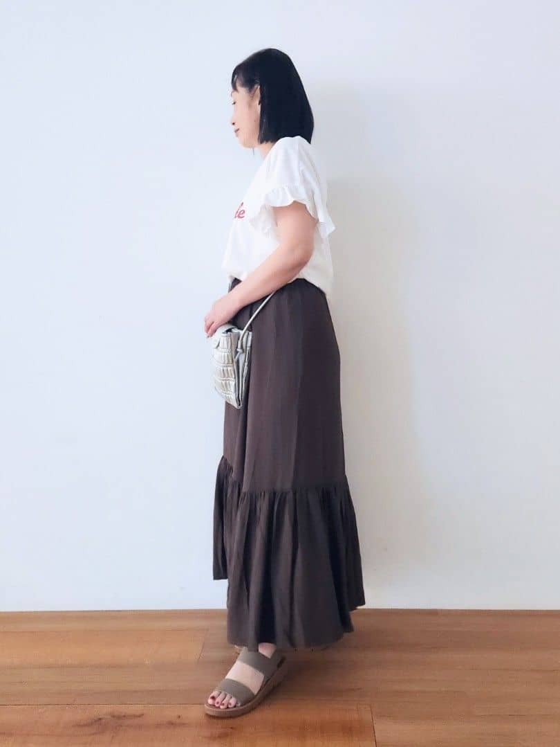 くまさんの「SHOO･LA･RUE｜【S-LL/汗ジミ軽減/ひんやり/UVカット】フリルTシャツ」を使ったコーディネート
